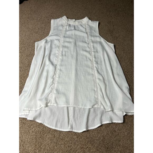 Women’s 2XL Mossimo White Flowy Dressy Tank Top High Neck - Picture 1 of 4